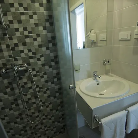 Village Hotell Ohrid